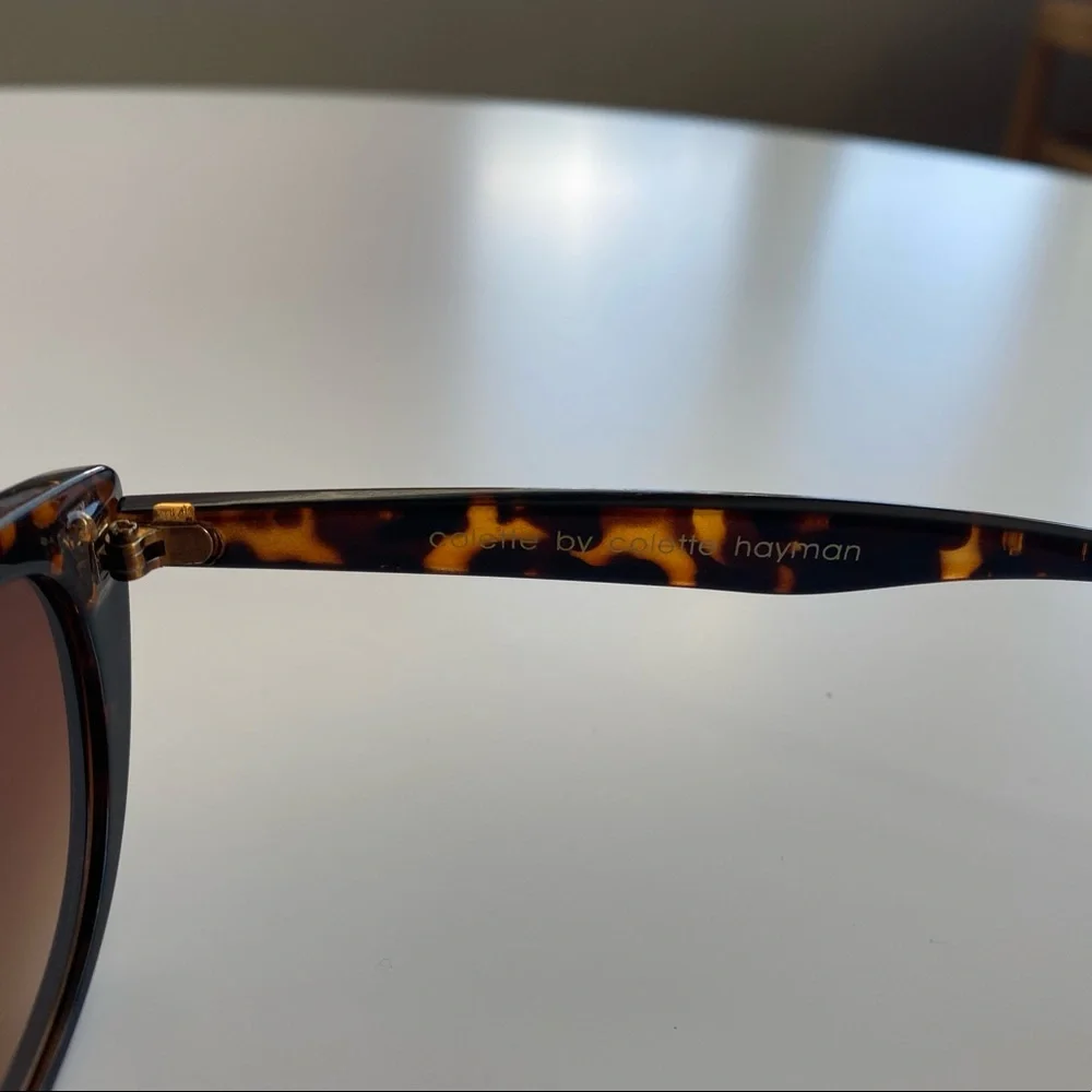 90s Vintage Look Cat Eye Tortoiseshell Sunglasses 🕶 - Picture 5 of 10